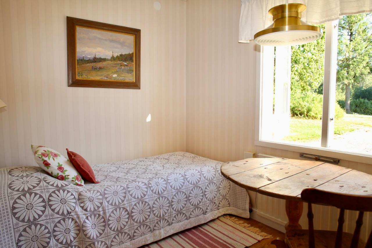 Trollebo Saeteri Bed & Breakfast Vetlanda Exterior photo